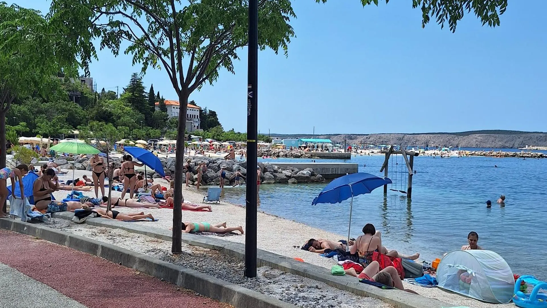 Family And Pet Friendly Apartment Zrinski Croatia Šmrika Chorvatsko