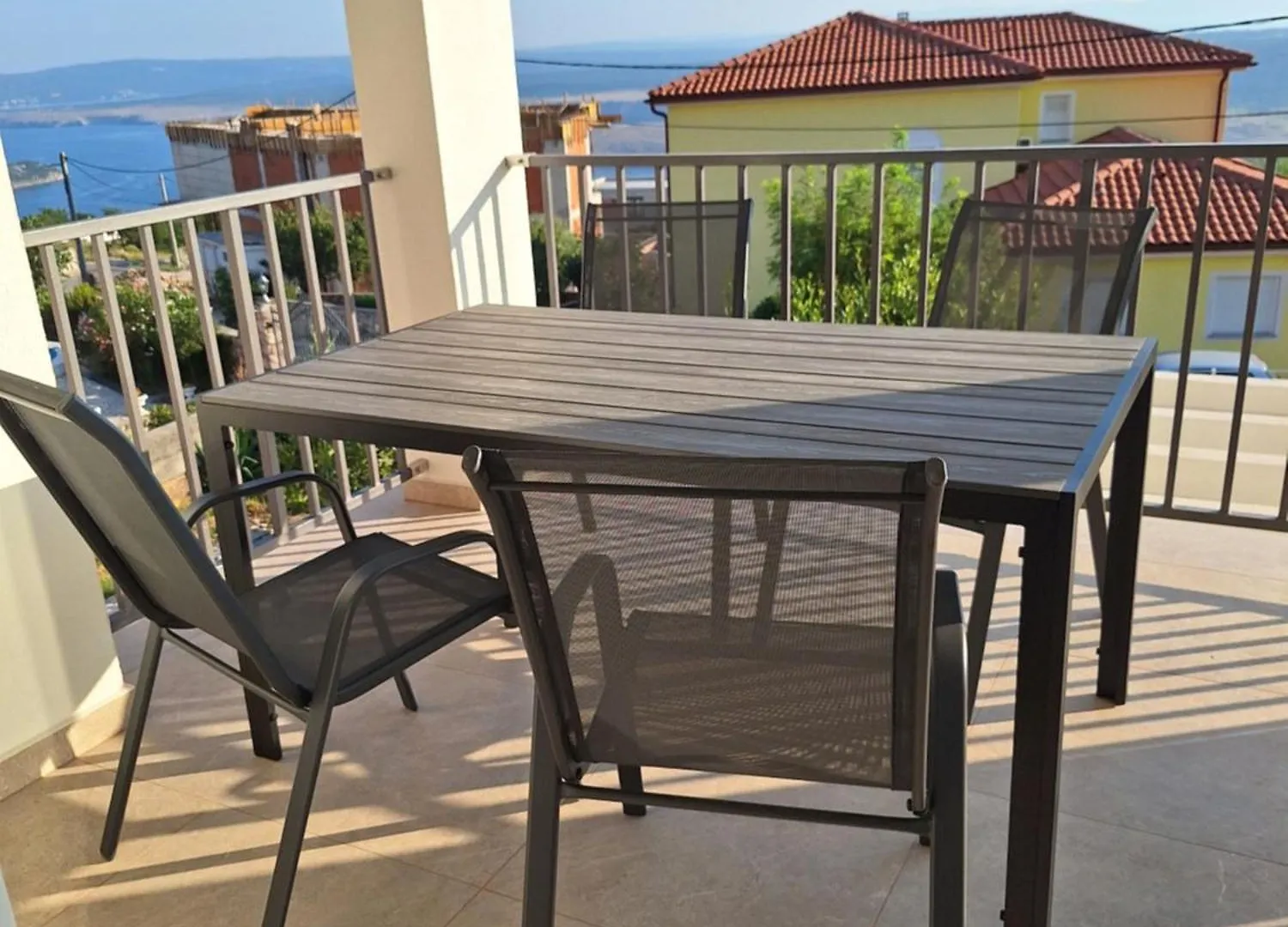 Family And Pet Friendly Apartment Zrinski Croatia Smrika