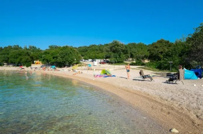 Family And Pet Friendly Apartment Zrinski Croatia Smrika