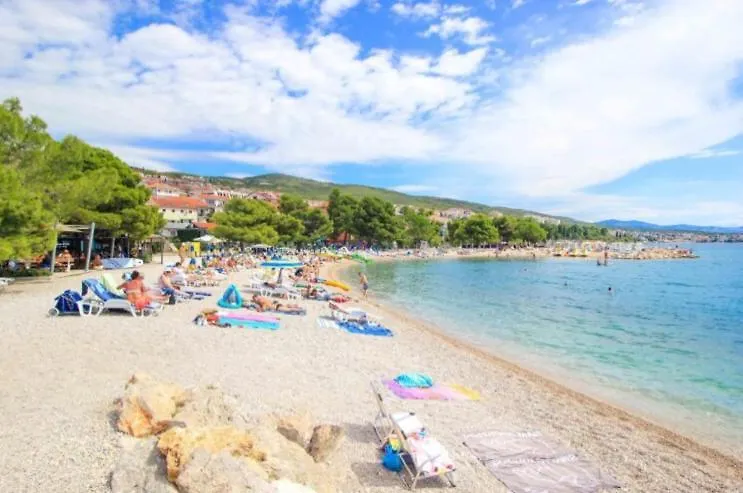 Family And Pet Friendly Apartment Zrinski Croatia Smrika